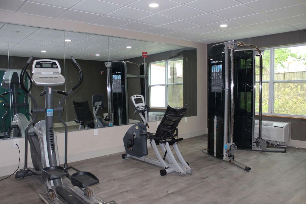 Wingate by Wyndham Waldorf - Washington DC Area