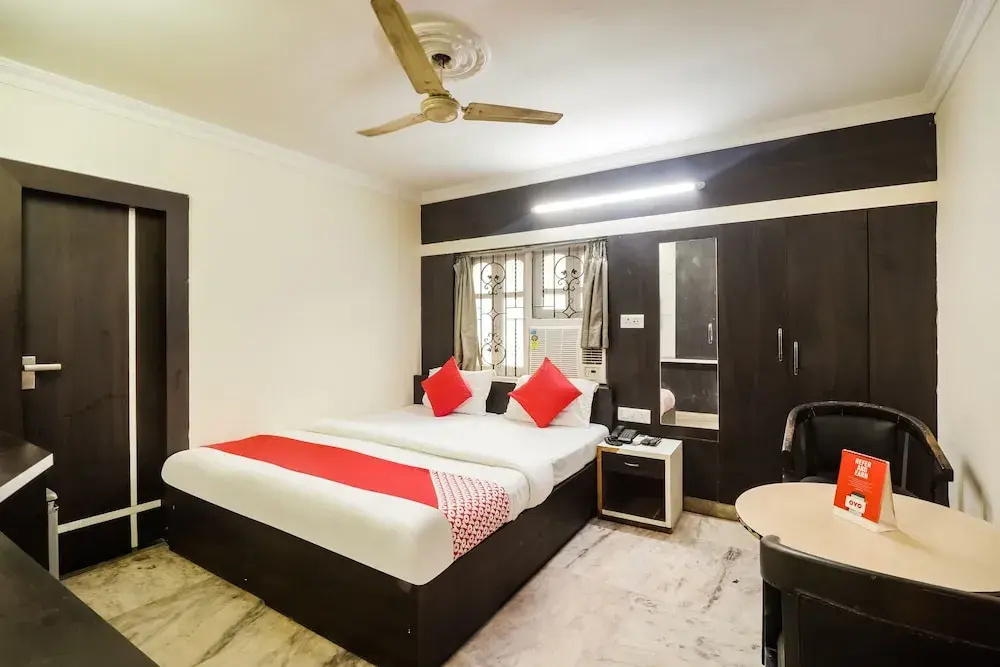 Oyo 24671 Hotel Park Inn
