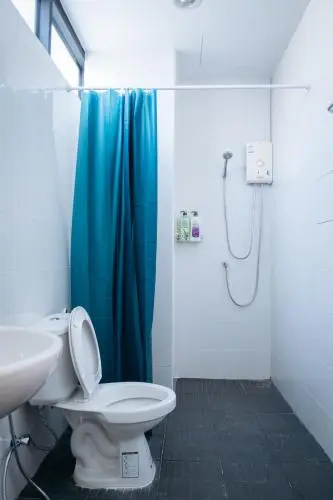 T3 TWO Bedrooms WIFI Full kitchen 1 min to BTS