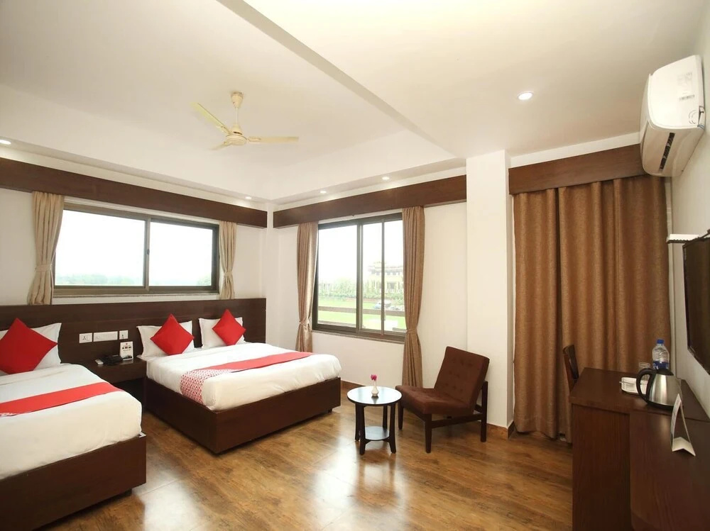 Hotel Aloka Inn