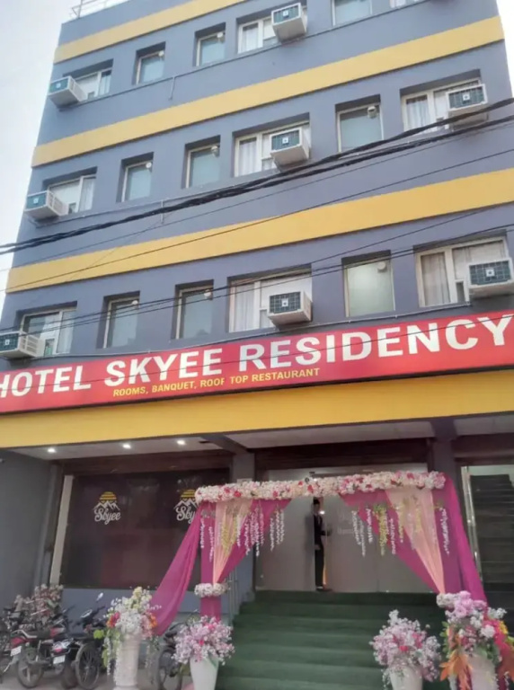 Skyee Residency Chandigarh by Goroomgo
