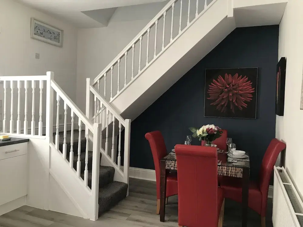 Stylish 3-bed Preston Home for Relaxing Comfy Stay
