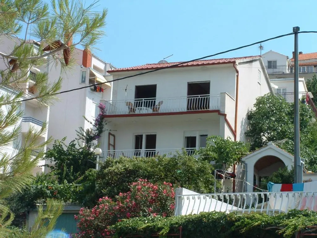 Apartments Dragan
