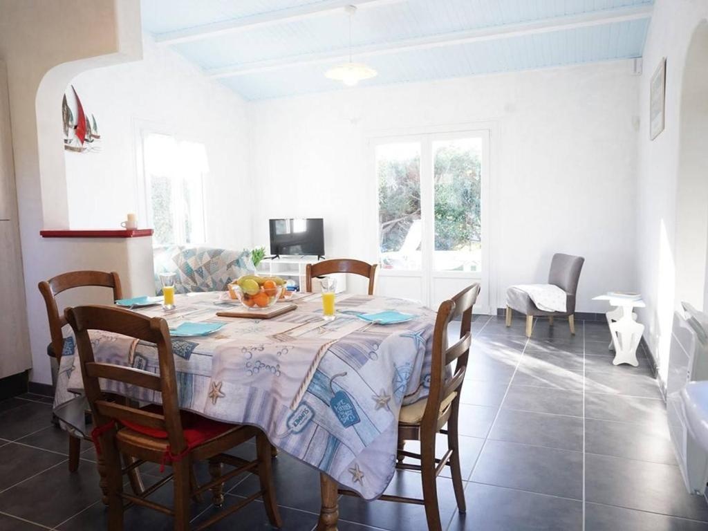 Maison de vacances à 600m de la plage, jardin clos, terrasse plein sud, 5 couchages, Noirmoutier - FR-1-224B-618