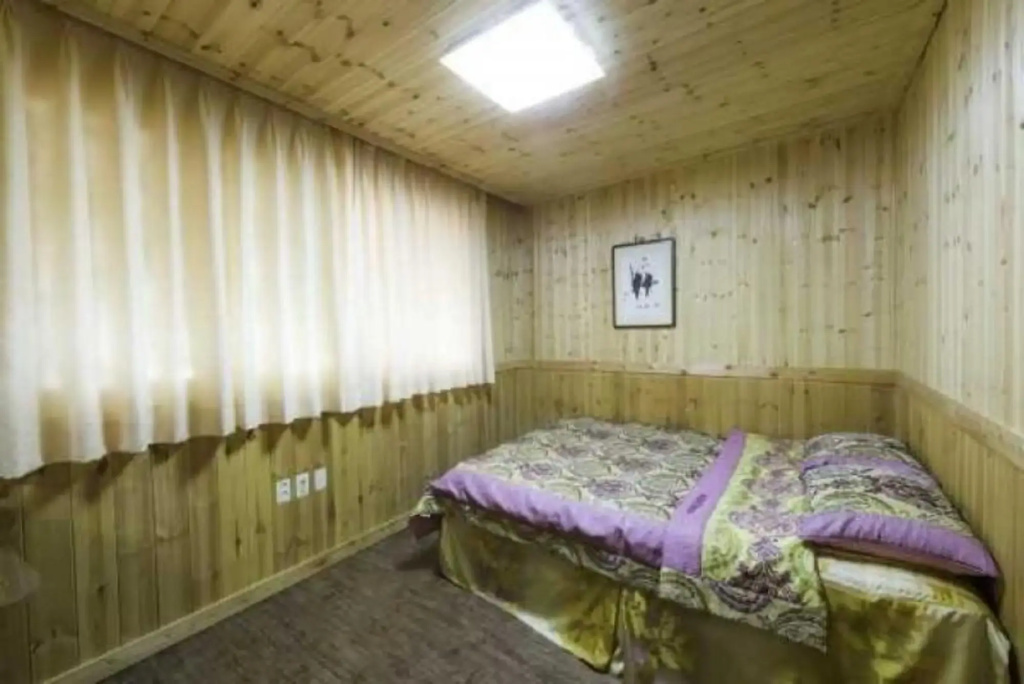 Muju Family House Pension