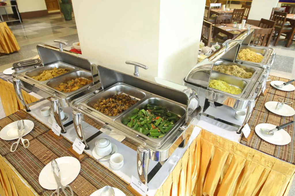 Shwe Htee Hotel