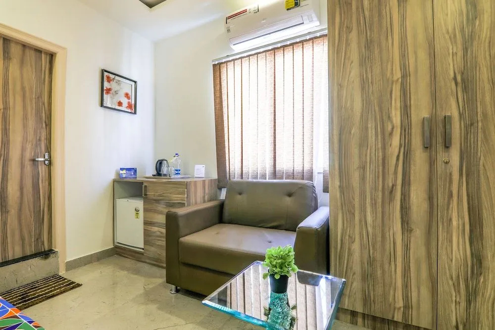 FabHotel Vista Suites