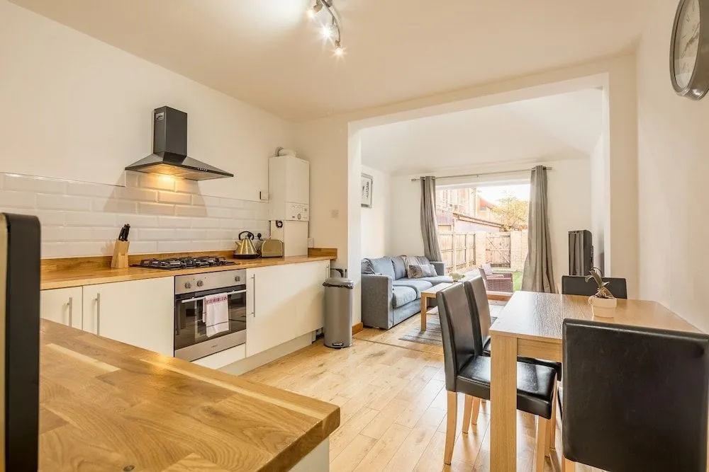 Hills Road Flat