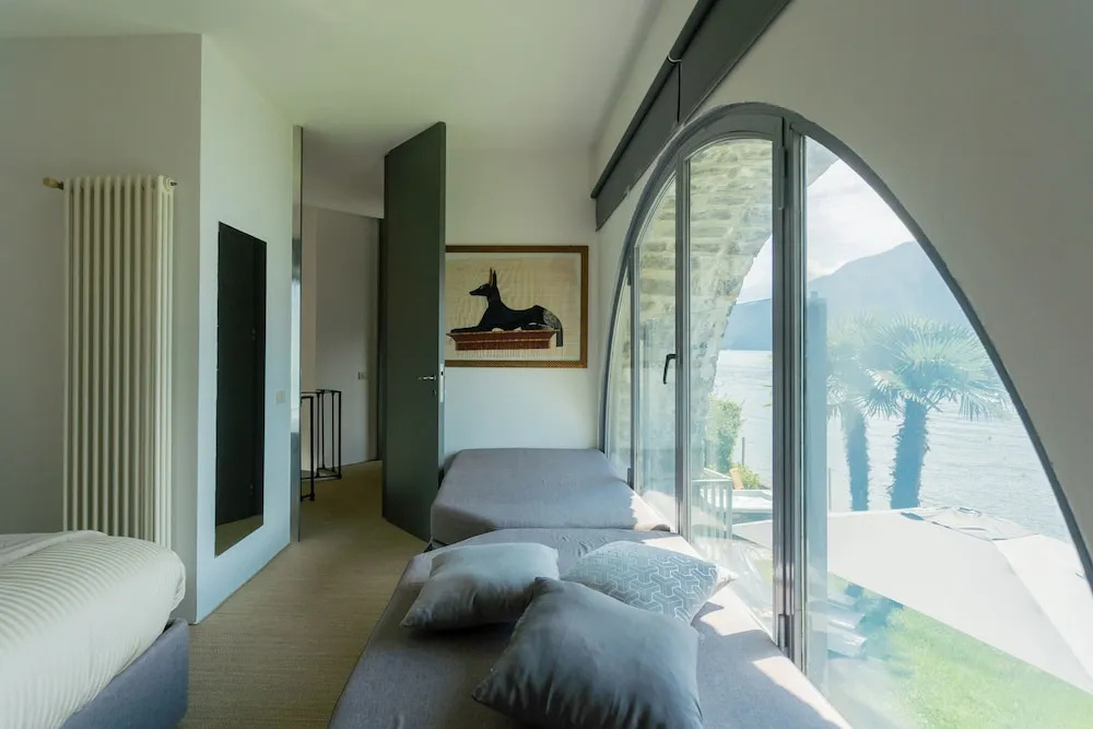 Sala Comacina Villas