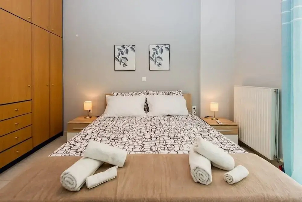 Thano's Stylish Flat, Just 150m To The Beach