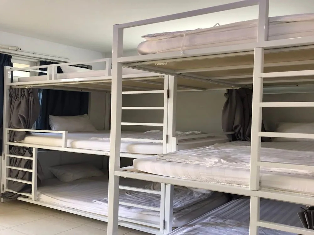 Spot On 900 Xina Hostel