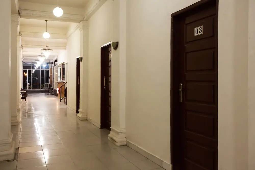 OYO 1084 Hotel Cirasa Syariah