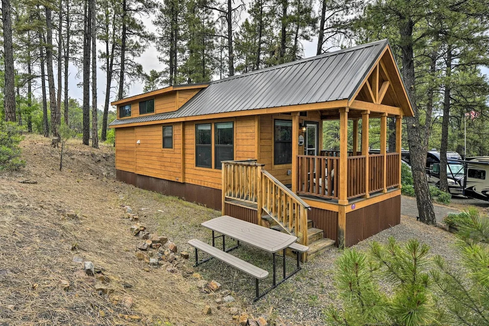 Pagosa Springs Tiny Cabin: Fish, Hike, Ski & Soak!