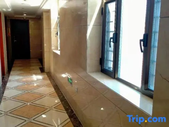 Zhenxing Hotel