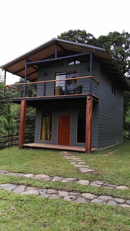 Monteverde Casa Mia, near main attractions and town!