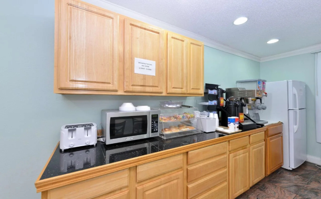 Americas Best Value Inn Lebanon, In