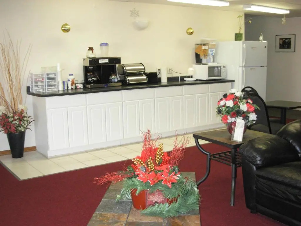 Red Carpet Motel