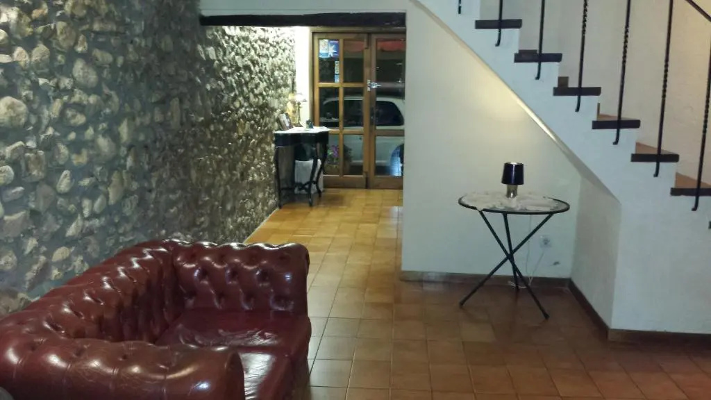 L'ARGOLLA HOTEL-Pizzeria