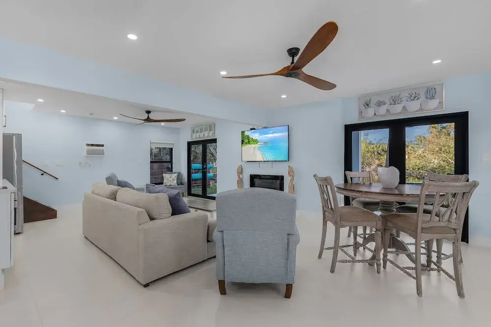 245 Nature View Ct Lower 2 Bedroom Home
