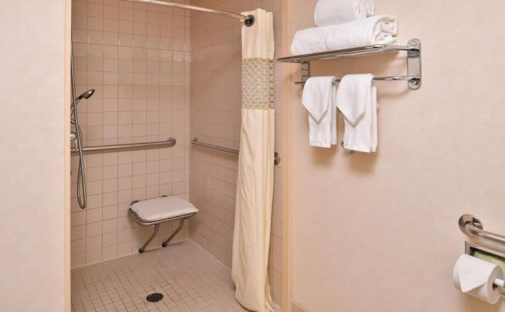 Hampton Inn San Francisco - Daly City