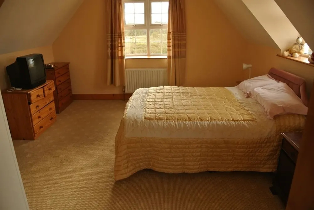 Immaculate 5-bed House in Glin, Limerick