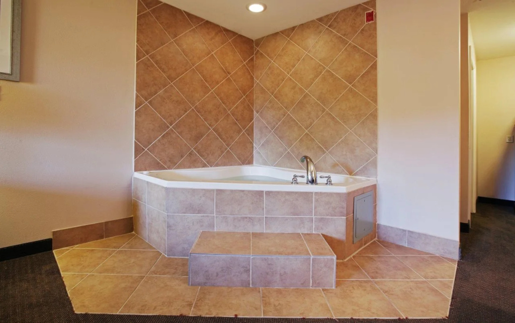 Americas Best Value Inn - Mableton