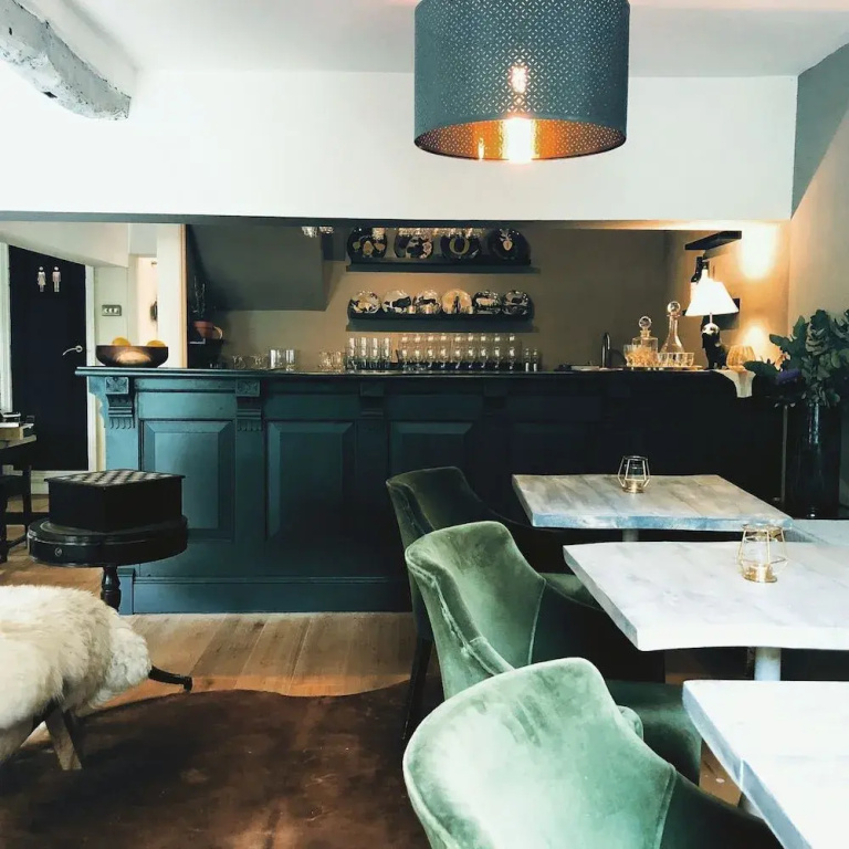 The Pear Tree Inn