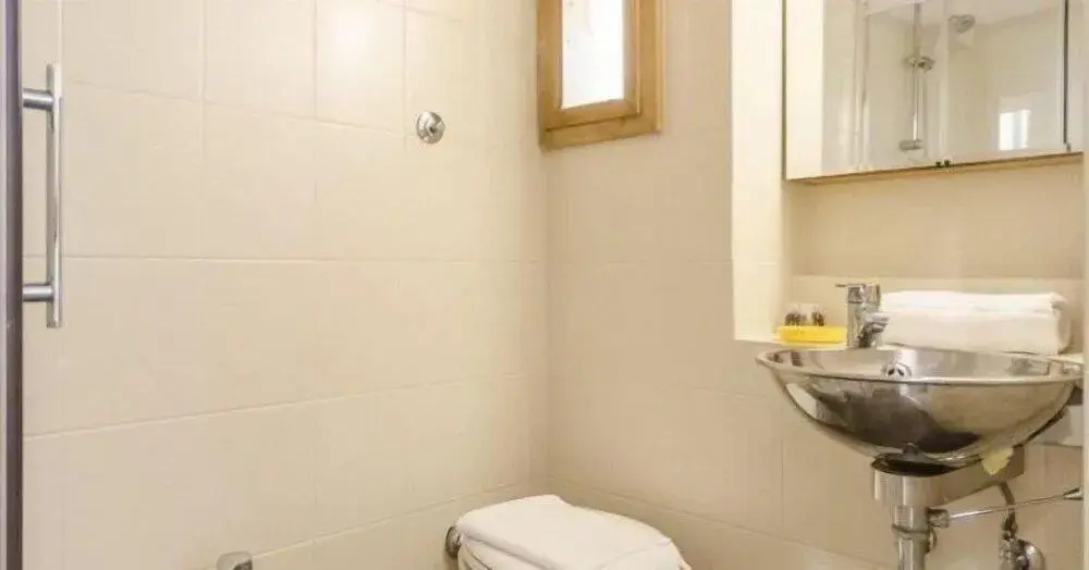 Apollonia Halldis Apartment
