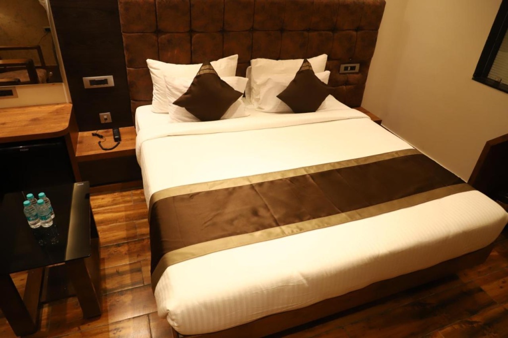Hotel Emperio Grand