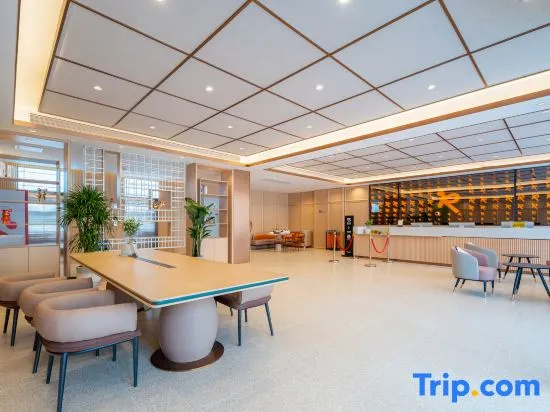 Rezen Select Hotel (Muping Qichezhan Experimental Middle School)