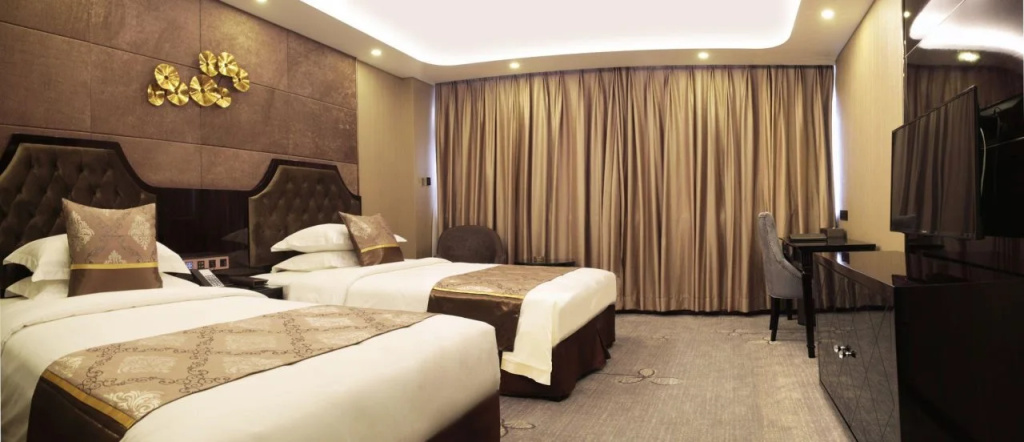 Pullanoman Holiday Inn