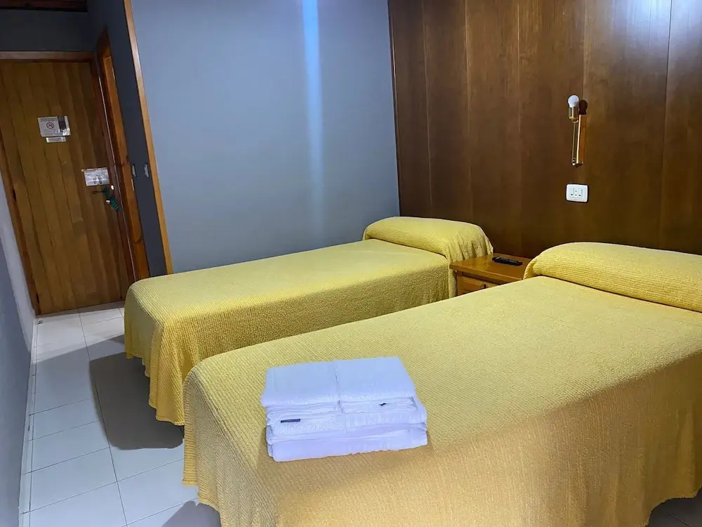 Hostal Cafeteria Los Valles