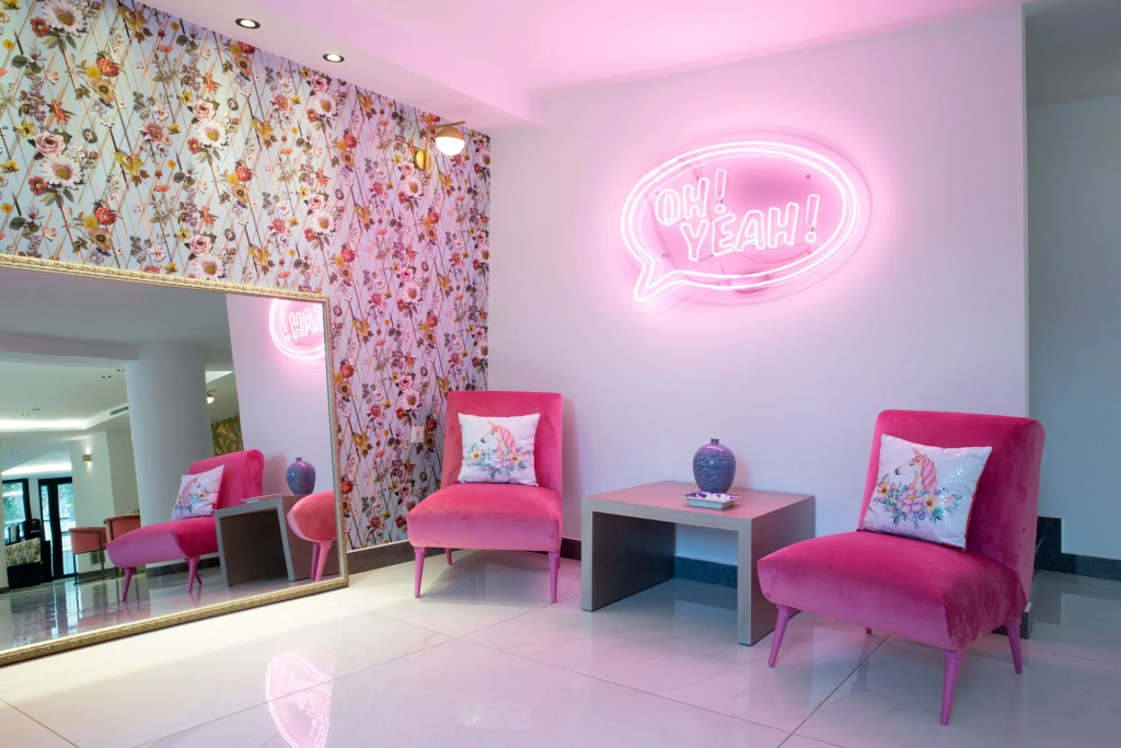Alley Boutique Hotel and Spa