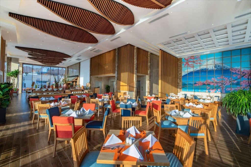 Sala Danang Beach Hotel