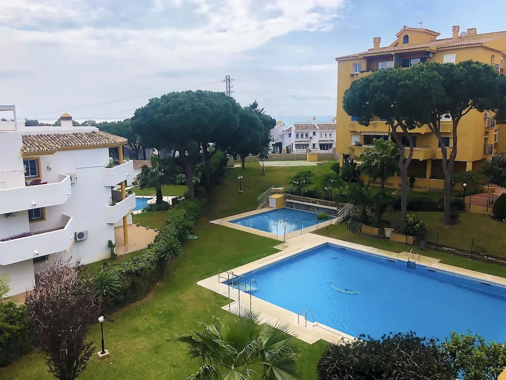 Rincon del Mar 3 Bedroom Apartment near Beach of Calahonda