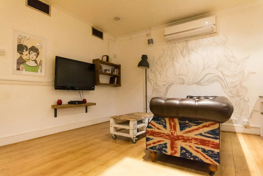 Smart Hyde Park View