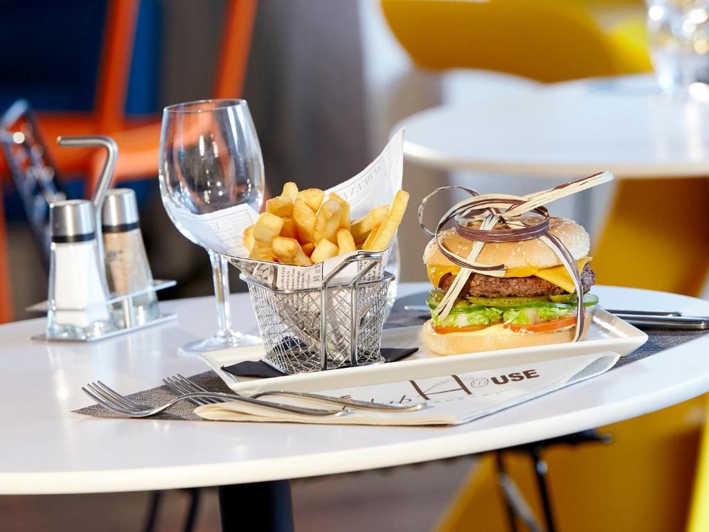 ibis Styles Colombes Paris Ouest