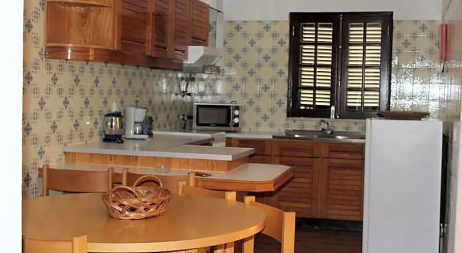 Cheerfulway Oura Village