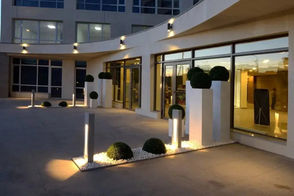 X residence