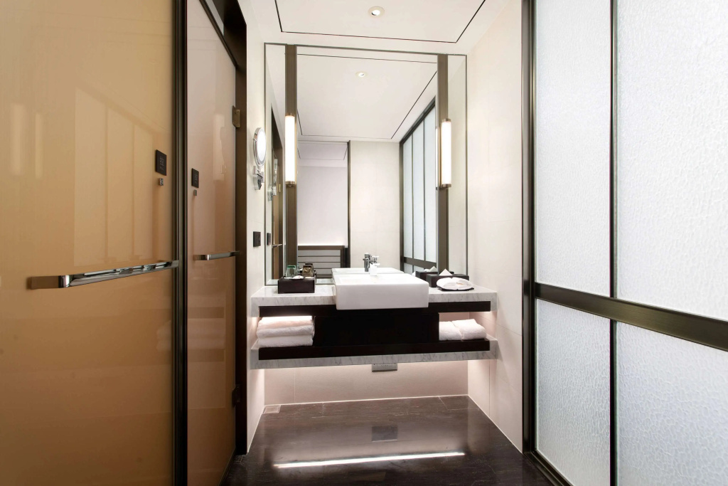 Ramada Plaza by Wyndham Poyang