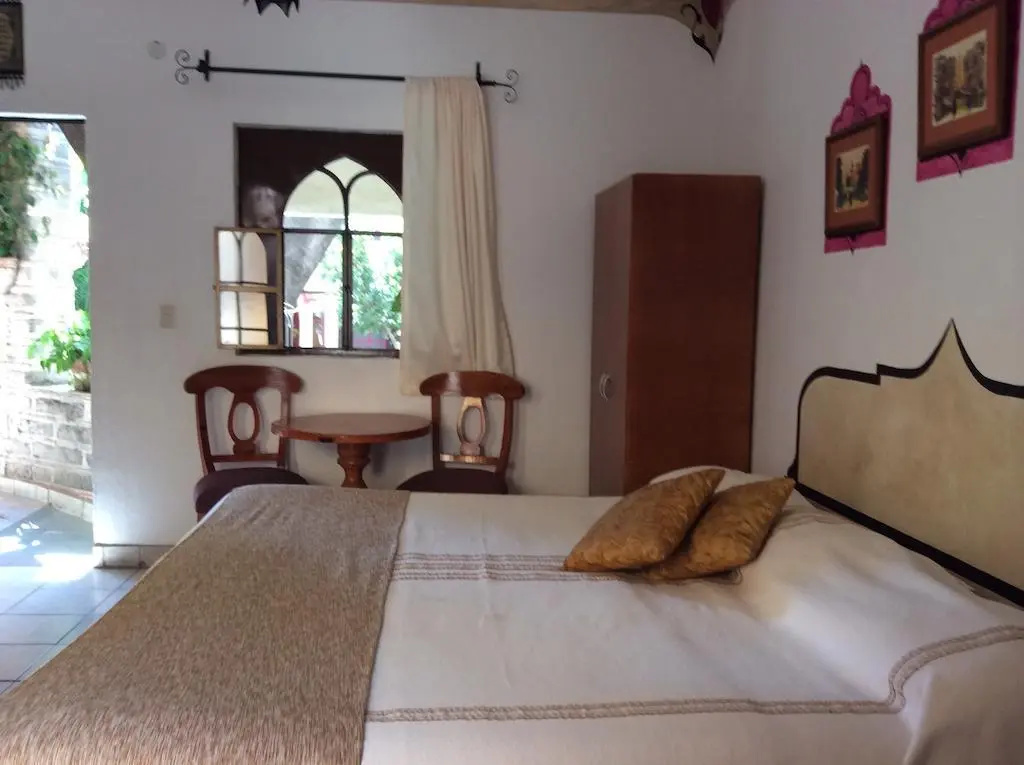 Hotel Casa Blanca