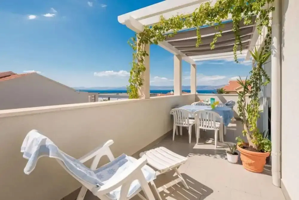 Apartment Oaza - Three Bedroom Apartment With Terrace and Sea View