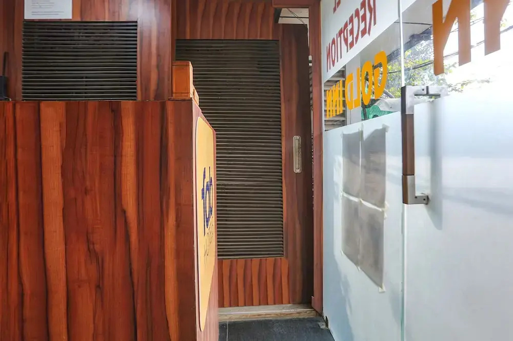 FabHotel Gold Inn - Janakpuri