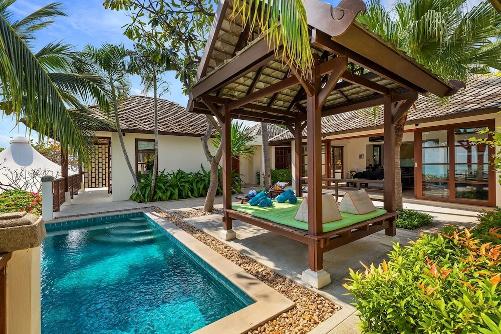 Aqua Vista 26 - Private Pool Villa Near The Beach