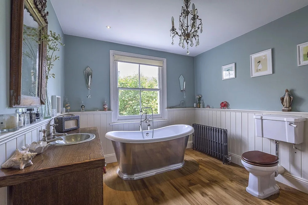 Ravenscourt Park Retreat