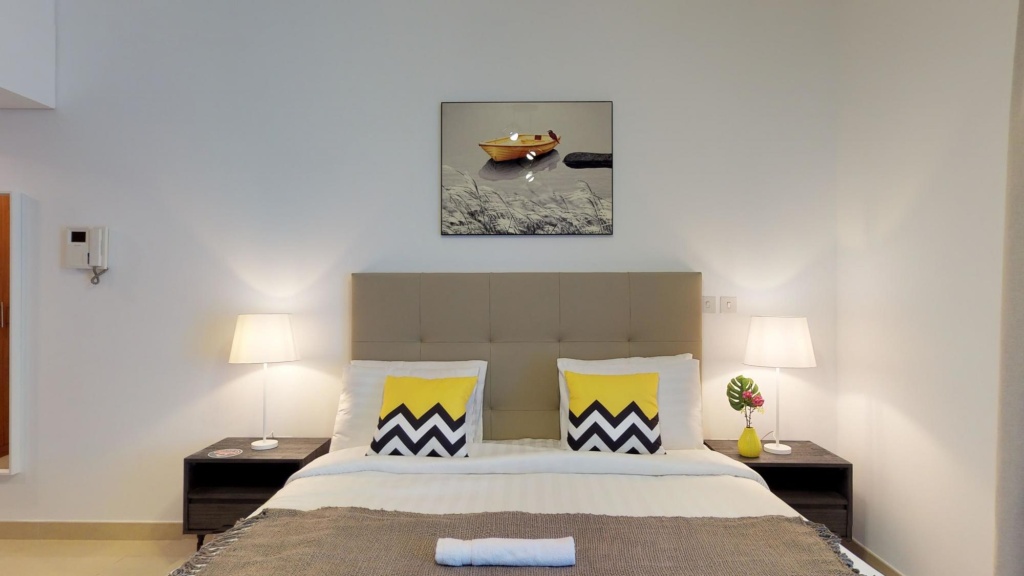★Luxe Studio/Sleeps 2 /Balcony/Gym/Tennis★
