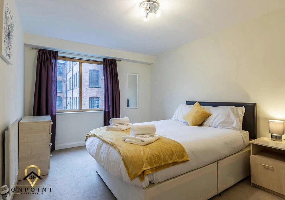 2 Bedroom Apartment in Superb Location