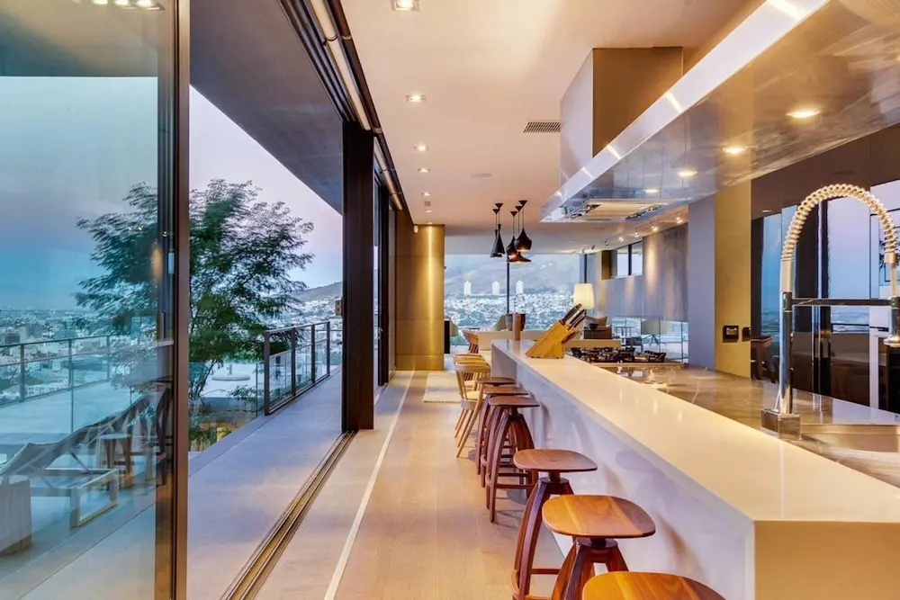Modern Villa With Rooftop Deck Table Mountain Views Hildene Haven