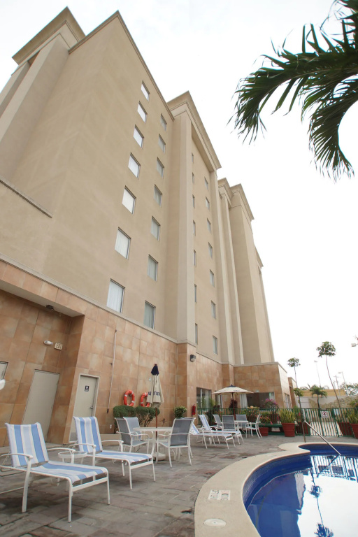 Hampton Inn Tampico Airport