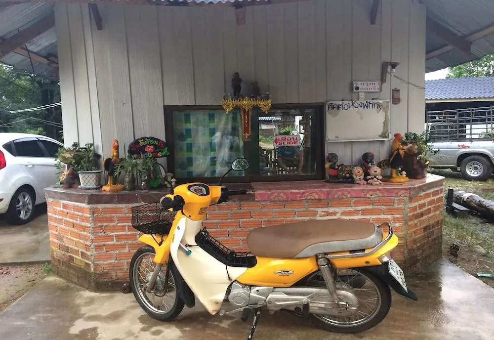 Kuraburi Resort